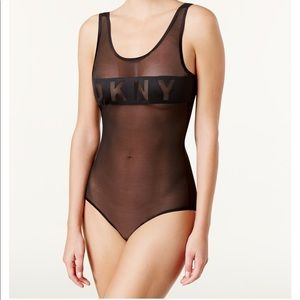 Dkny bodysuit size M new